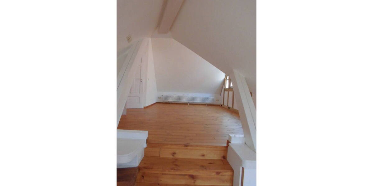 Mehrfamilienhaus, Wohnhaus Büdingen - 5 Zimmer, 165 m&sup2;, 1.540&euro; | Angebot:26837135