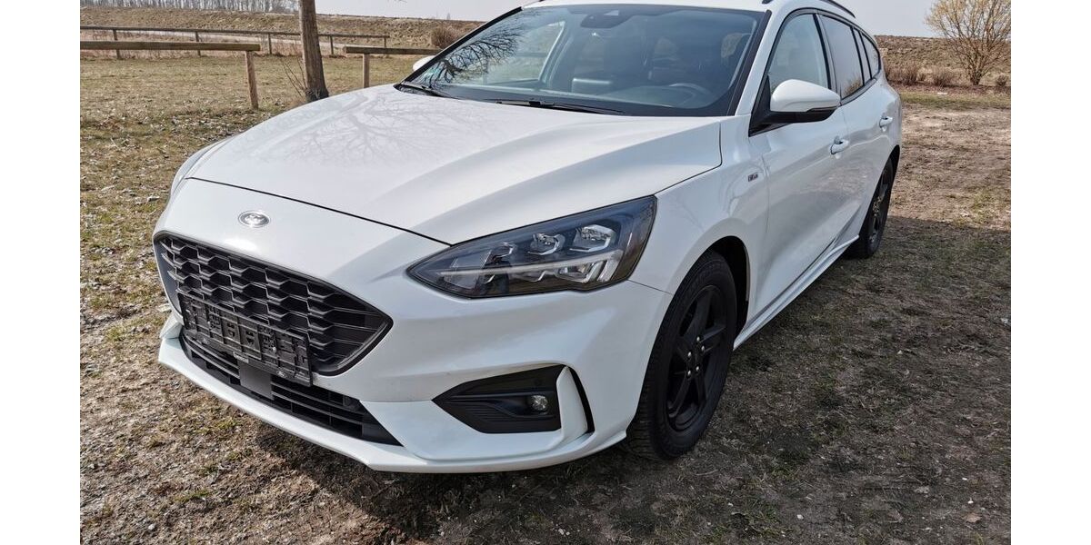 Ford Focus 116.000 km 15.500 &euro; Neustadt an der Donau 93333