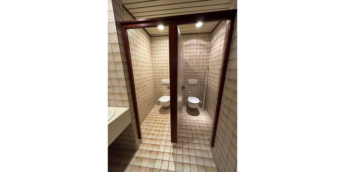 Gewerbeobjekt Stuhr Brinkum - 7 Zimmer, 150 m&sup2;, 285.000&euro; | Angebot:24311198