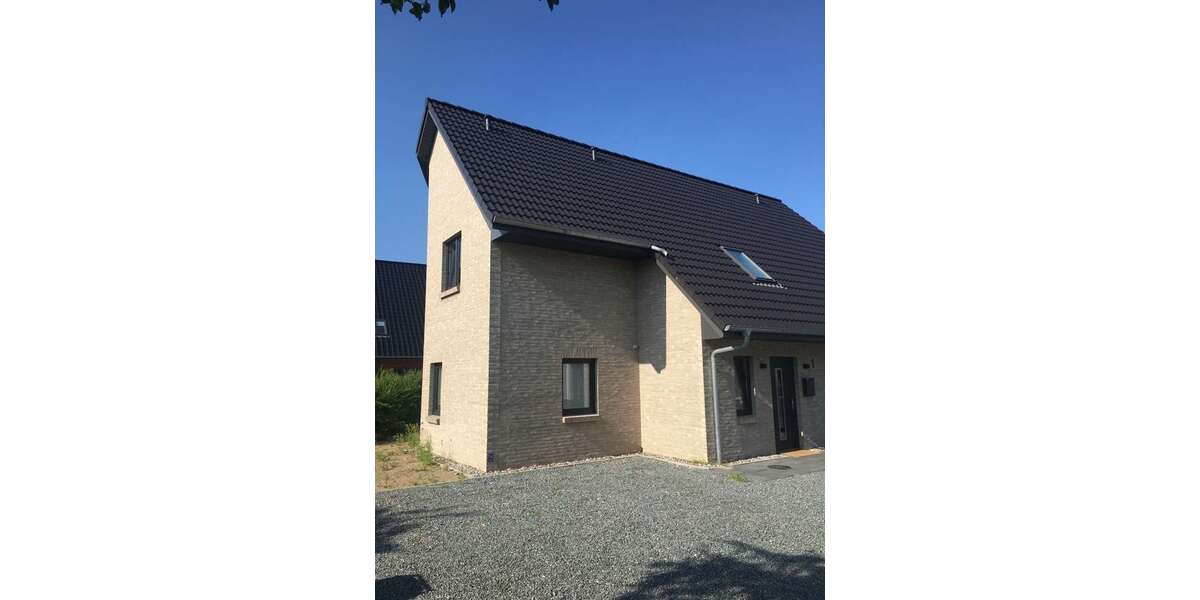 Einfamilienhaus Harrislee - 4 Zimmer, 102 m&sup2;, 1.350&euro; | Angebot:26857581