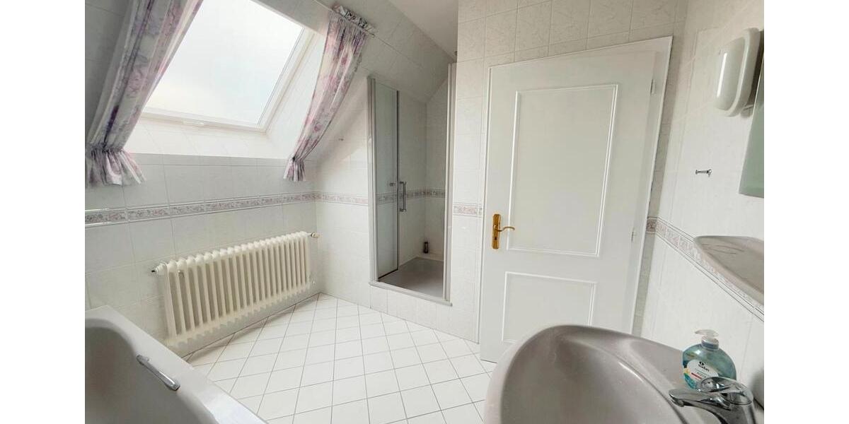 Etagenwohnung Wiefelstede - 1 Zimmer, 30 m&sup2;, 390&euro; | Angebot:25405076