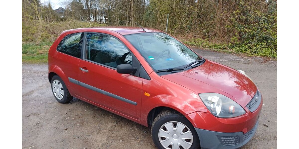Ford Fiesta 187.000 km 1.750 &euro; Wermelskirchen 42929