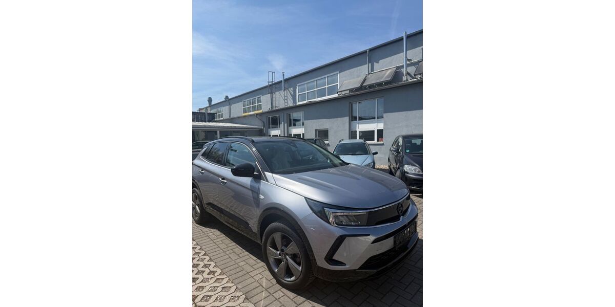 Opel Grandland (X) 76.285 km 20.999 &euro; Leipzig 04179