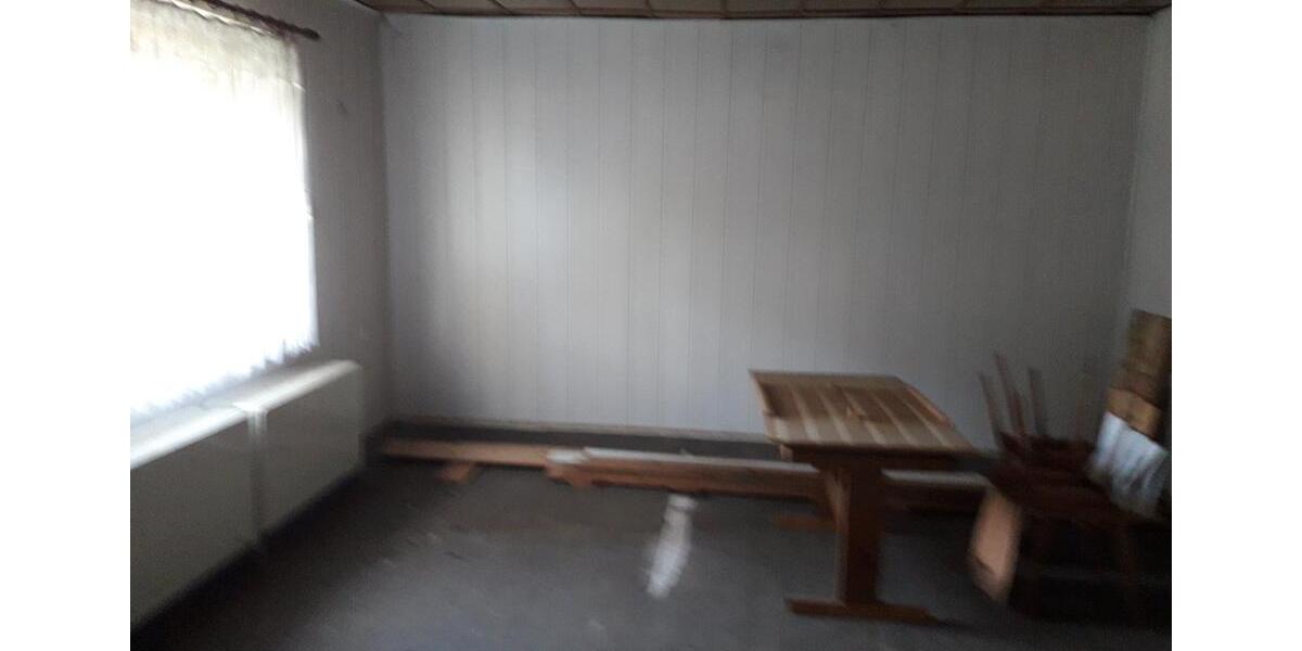 Einfamilienhaus Bad Liebenwerda - 7 Zimmer, 172 m&sup2;, 150.000&euro; | Angebot:26040330