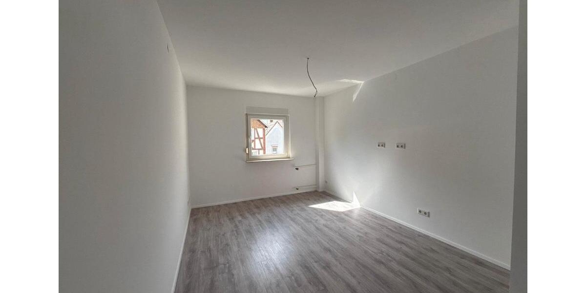 Einfamilienhaus Fritzlar - 6 Zimmer, 146 m&sup2;, 1.950&euro; | Angebot:24245183