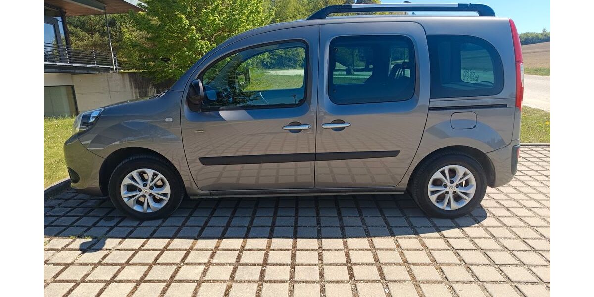 Renault Kangoo 171.000 km 6.500 &euro; Buttenwiesen 86647