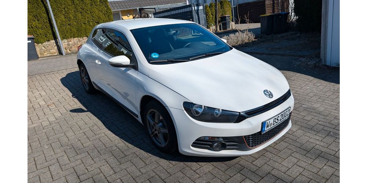 VW Scirocco 112.000 km 7.699 &euro; Wuppertal 42279