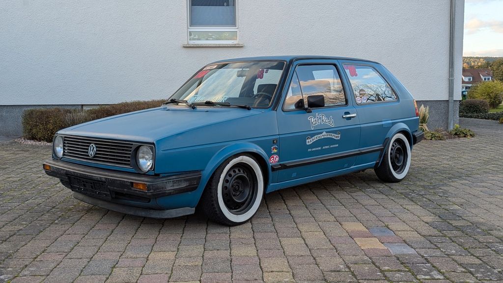 VW Golf 2.813 km 2.900 &euro; Heringen 36266