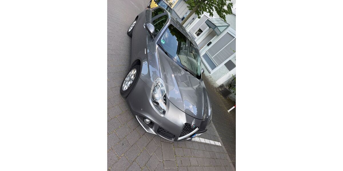Alfa Romeo Giulietta 123.400 km 11.990 &euro; Bingen am Rhein 55411