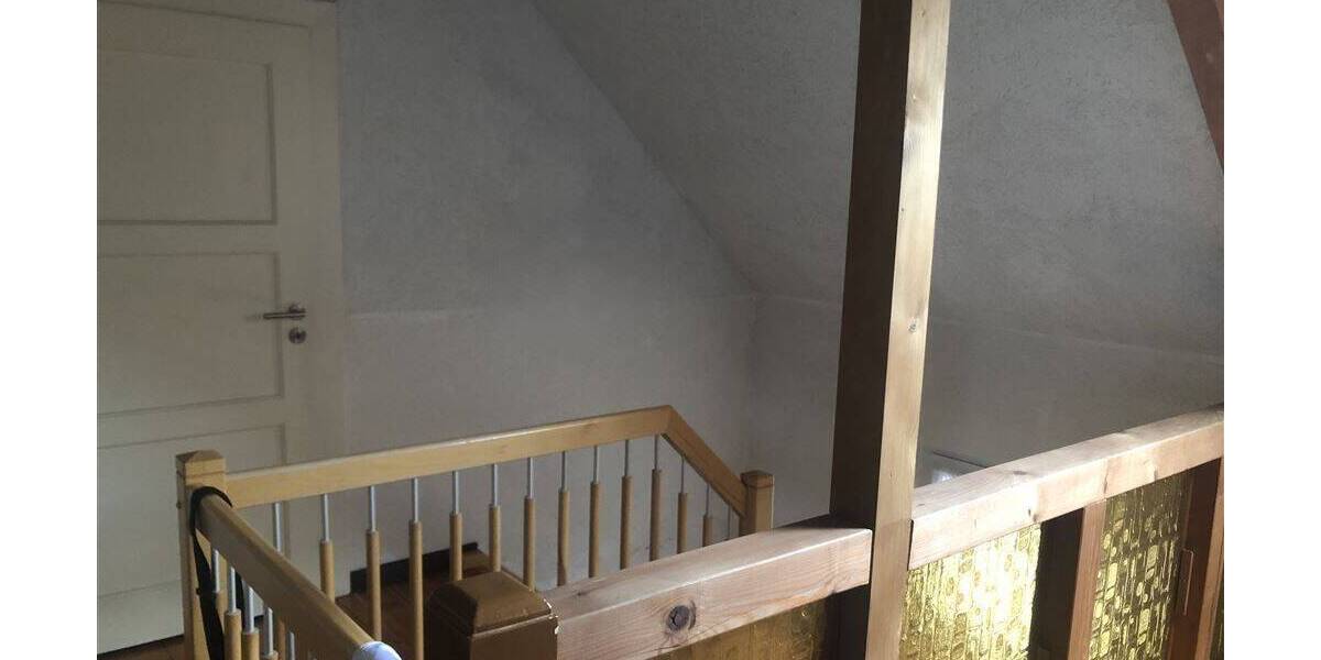 Einfamilienhaus An der Schmücke - 8 Zimmer, 173 m&sup2;, 189.000&euro; | Angebot:26451597