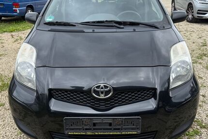 Toyota Yaris 151.436 km 2.900 € Trier 54294