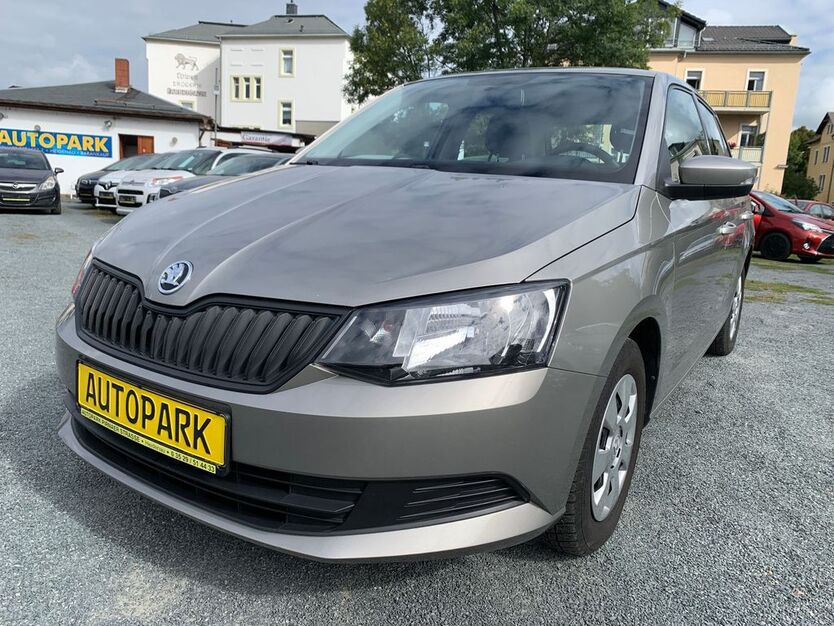 Skoda Fabia 96.400 km 7.500 € Heidenau 01809