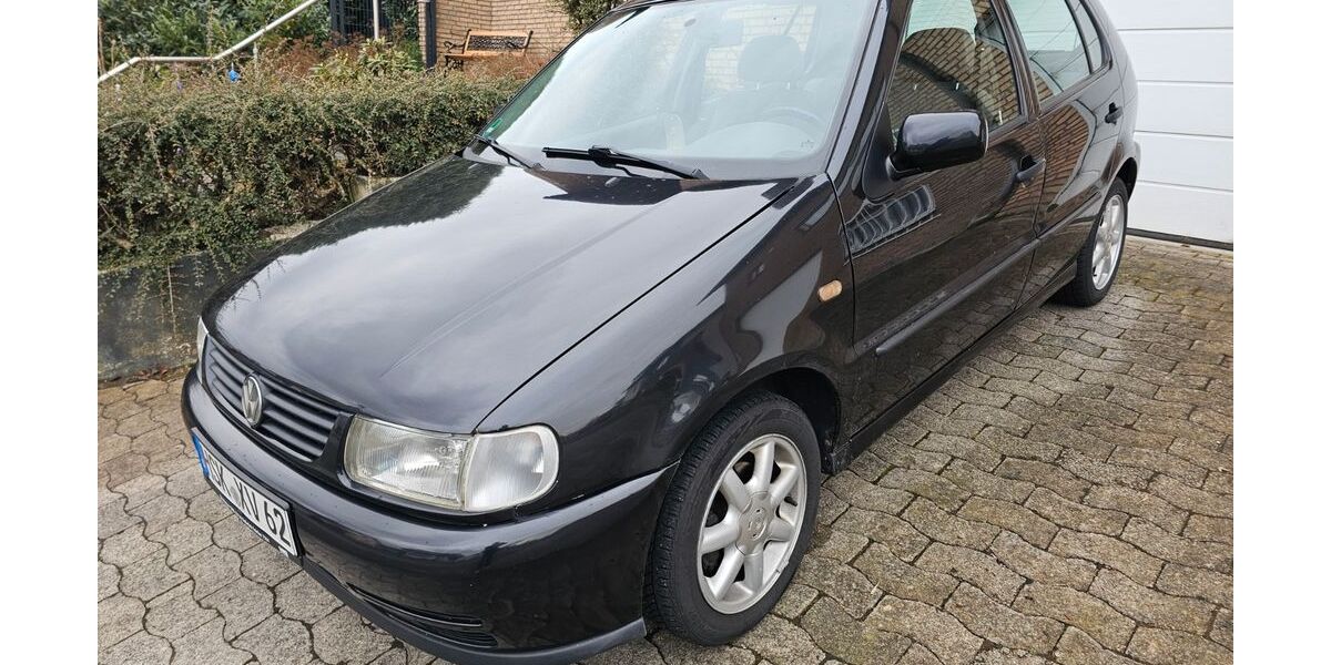VW Polo 180.567 km 1.999 &euro; Arnsberg 59823