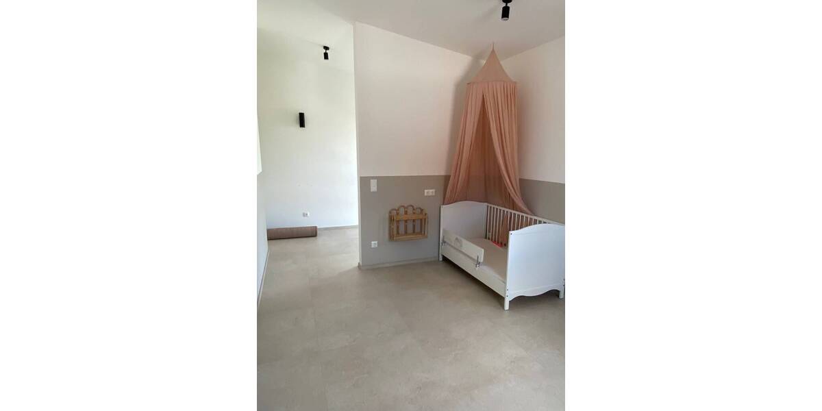 Etagenwohnung Gunzenhausen - 3 Zimmer, 126 m&sup2;, 699.000&euro; | Angebot:25703002