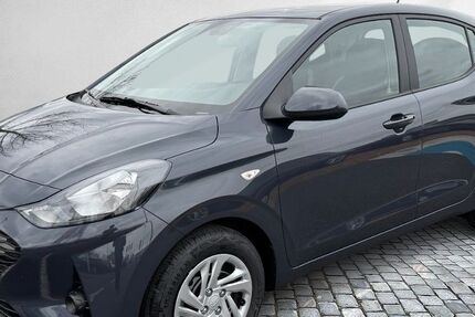 Hyundai i10 5.990 km 14.289 &euro; Bamberg 96052