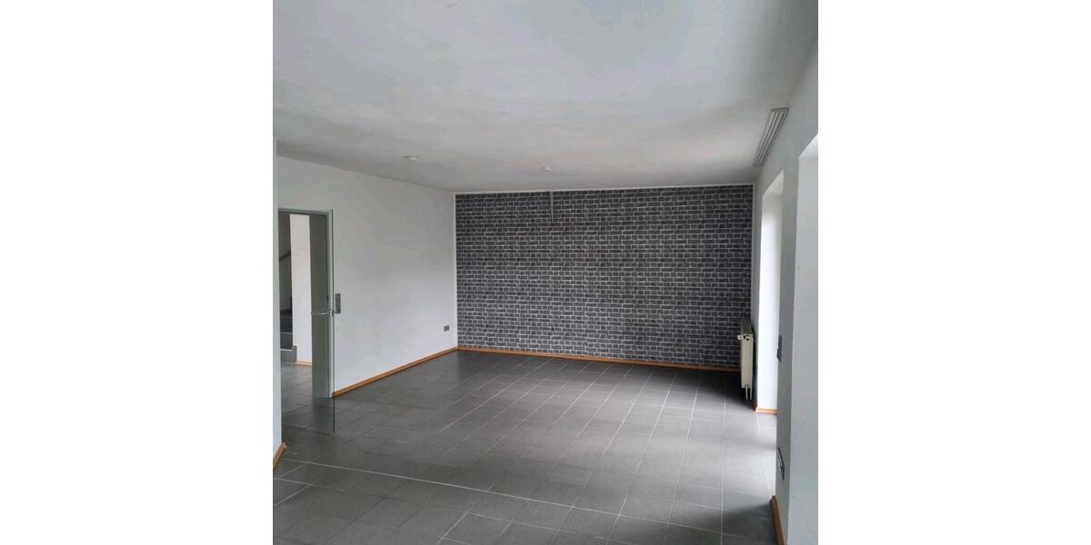 Doppelhaushälfte Delmenhorst Deichhorst - 4 Zimmer, 127 m&sup2;, 1.250&euro; | Angebot:25909199