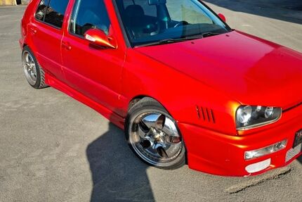 VW Golf 201.500 km 6.300 &euro; Driedorf 35759