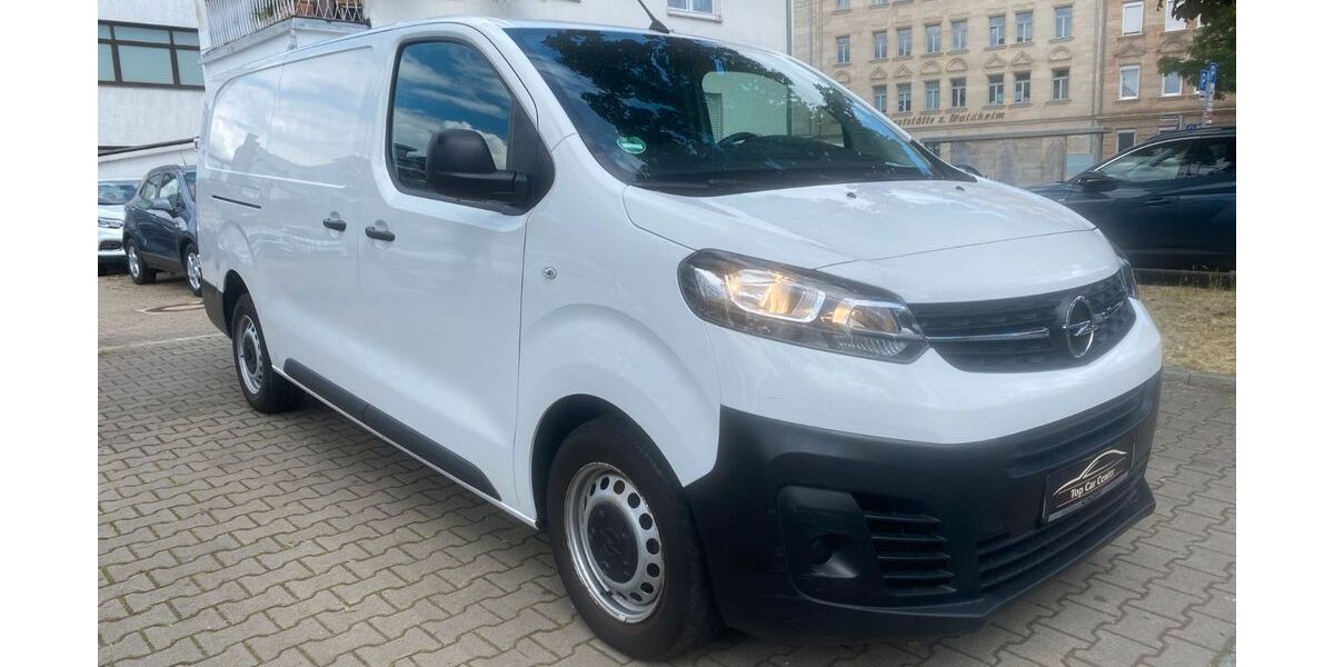 Opel Vivaro 114.007 km 14.690 &euro; Fürth-Bayern 90763