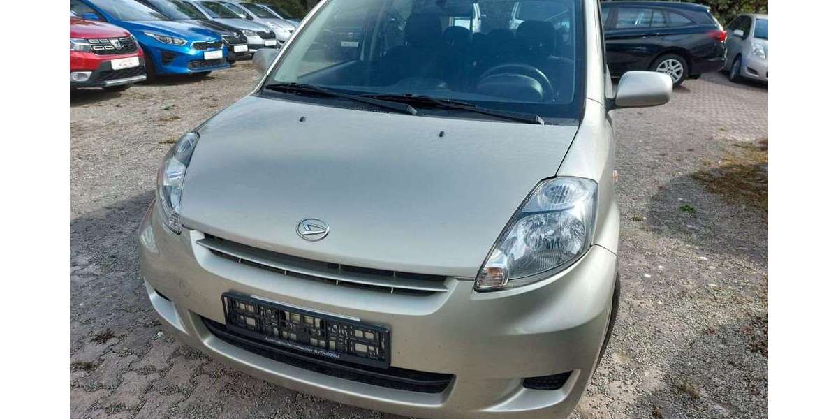 Daihatsu Sirion 85.100 km 6.980 € Ilmenau 98693