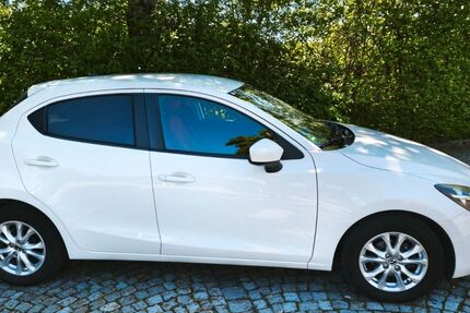 Mazda 2 113.000 km 7.200 &euro; Oberkotzau 95145