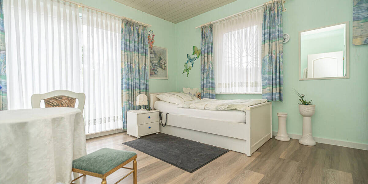 Einfamilienhaus Westerstede - 1 Zimmer, 363 m&sup2;, 995.000&euro; | Angebot:25700106