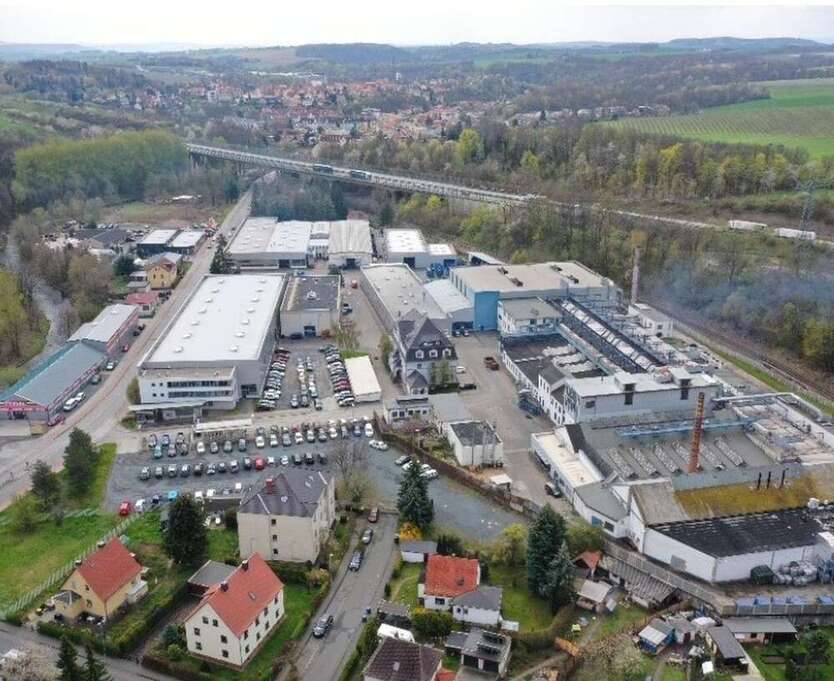Halle in Dohna 8.200 € 1365 m²