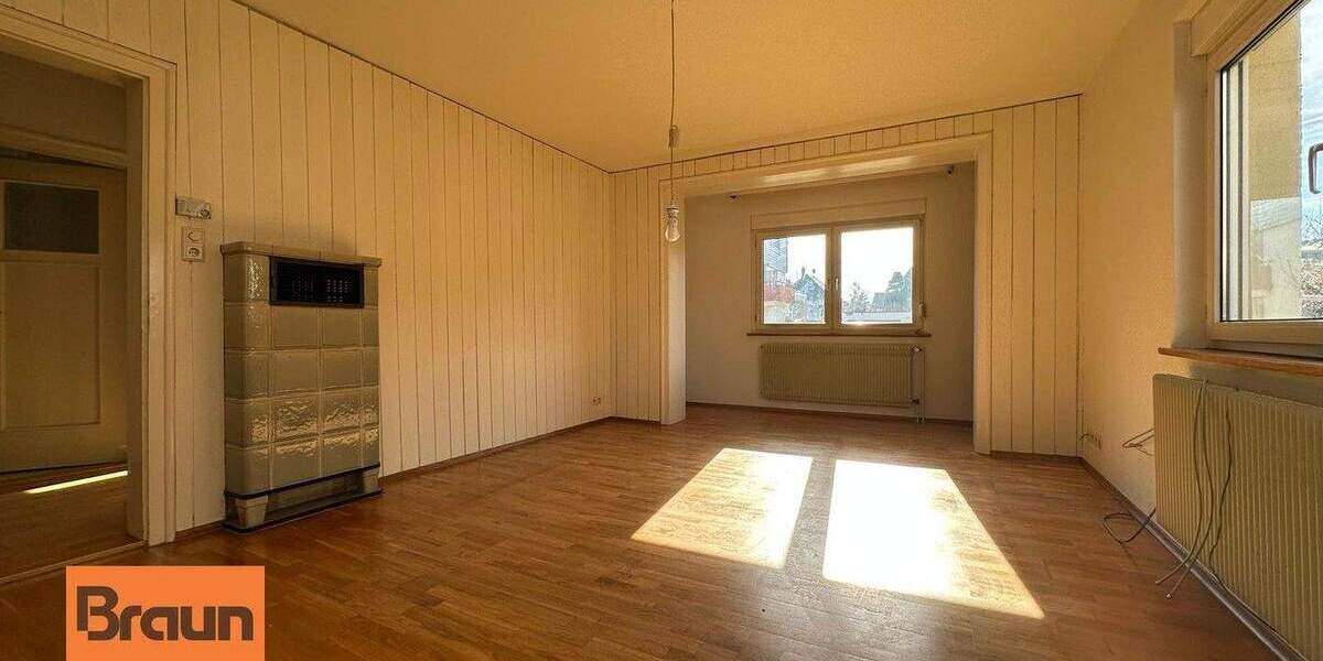 Mehrfamilienhaus, Wohnhaus Villingen-Schwenningen Schwenningen - 9 Zimmer, 214 m&sup2;, 390.000&euro; | Angebot:25862753