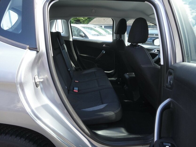 2008 Active 1,2 Klima SHZ PDC Allwetter