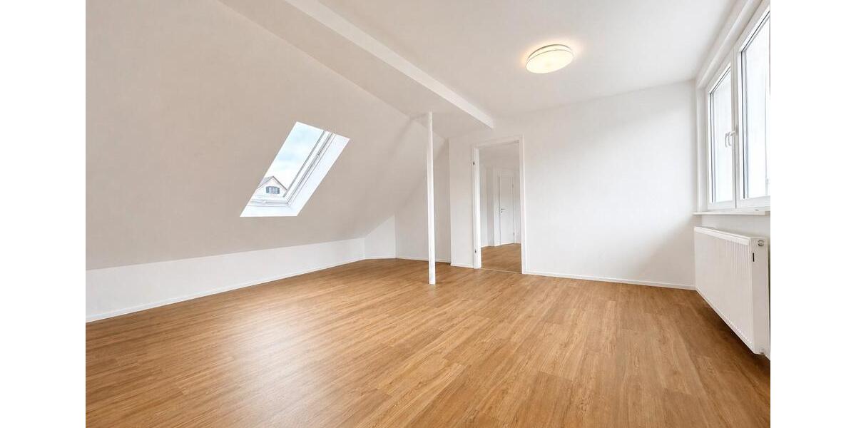 Dachgeschoßwohnung Weinheim - 2 Zimmer, 64 m&sup2;, 820&euro; | Angebot:26563799