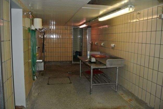 Citylage Mülheim-Mitte Wohn-und Geschäftshaus-Mehrfamilienhaus mit 11 Wohnungen und zwei Gewerbeeinheiten