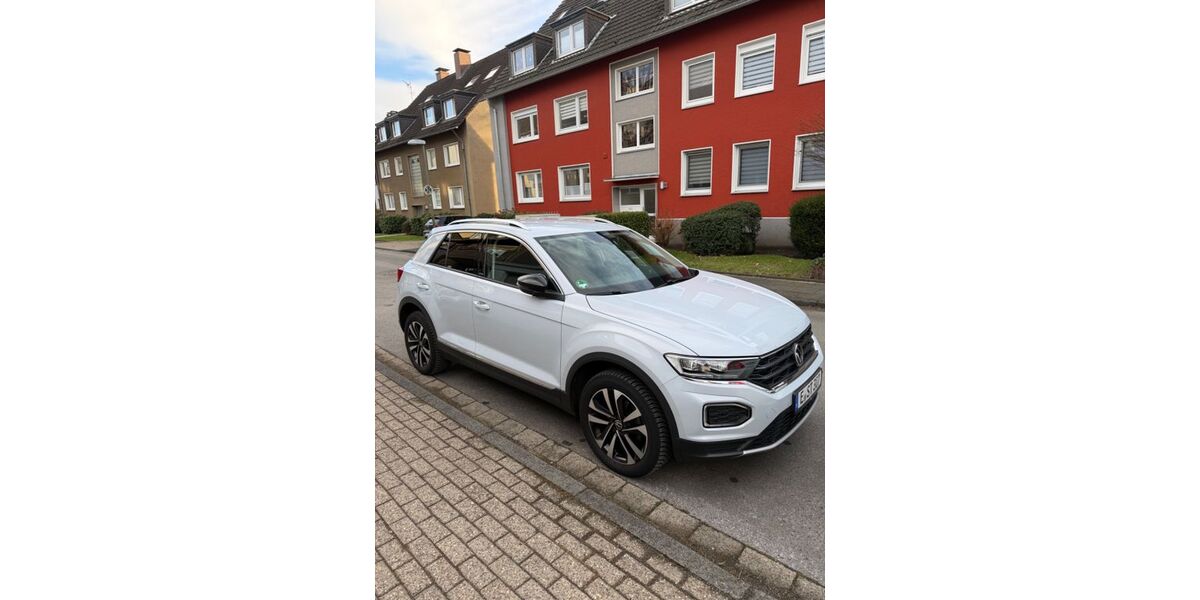 VW T-Roc 59.000 km 21.760 &euro; Essen 45359