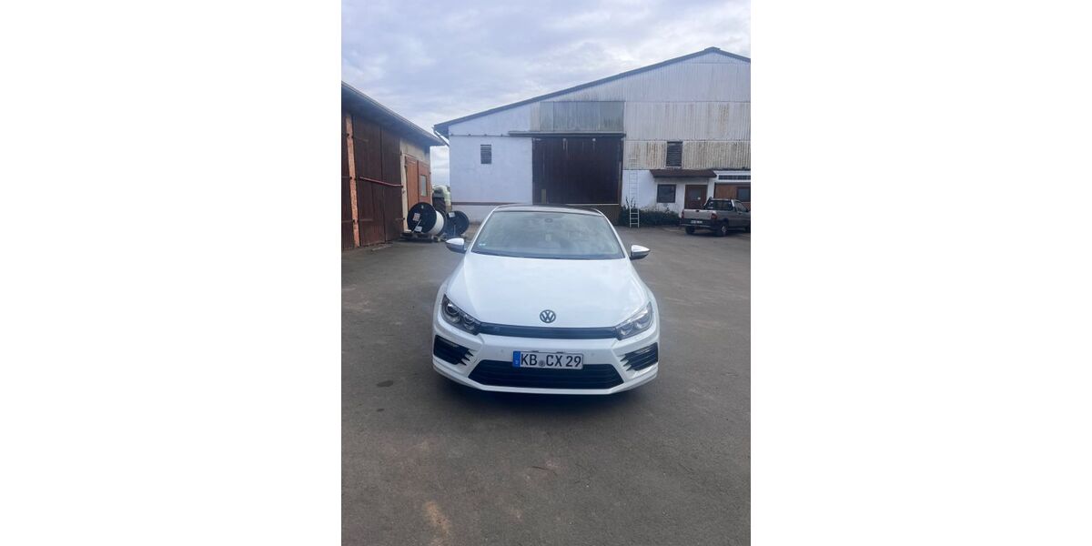 VW Scirocco 146.000 km 21.500 &euro; Vöhl 34516