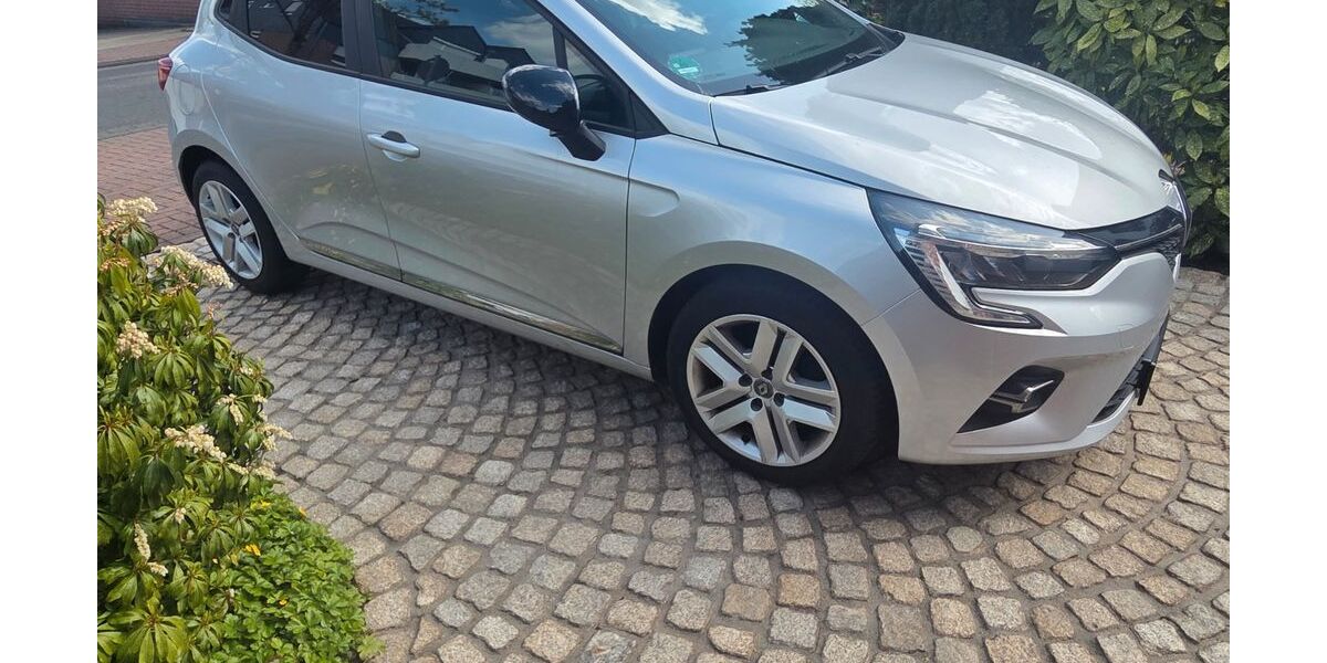 Renault Clio 72.000 km 10.540 &euro; Dinslaken 46537