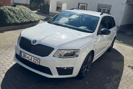 Skoda Octavia 114.000 km 15.500 € Braunfels 35619