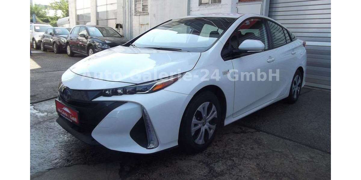 Toyota Prius 43.300 km 19.999 € Berlin 12277