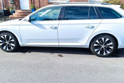 Skoda Superb 147.000 km 16.000 &euro; Kleve 47533