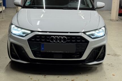 Audi A1 63.500 km 24.900 &euro; Würselen 52146