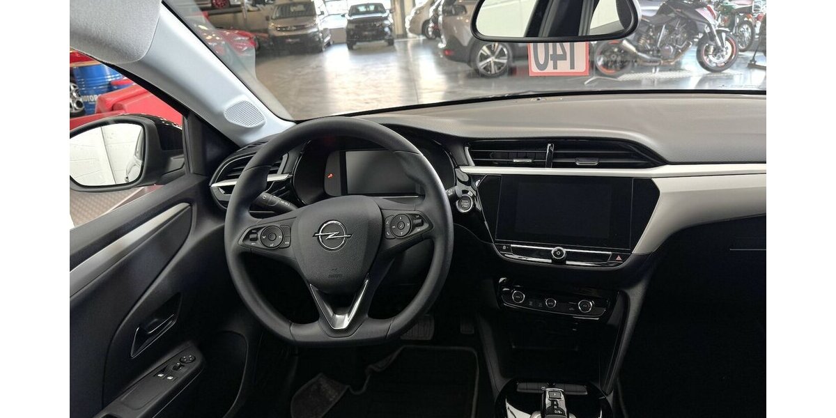 Opel Corsa e Edition 136 50 KWh Carplay 23.100 km 13.250 &euro; Lich 35423