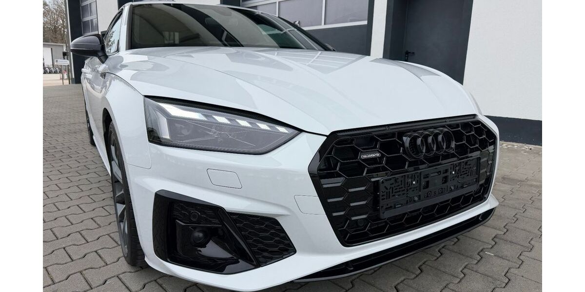 Audi A5 18.438 km 41.850 &euro; Saal a.d.Donau 93342