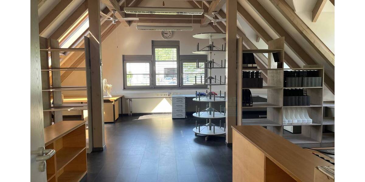 Gewerbeobjekt Reutlingen Jettenburg - 1 Zimmer, 1 m&sup2;, 9.900&euro; | Angebot:25705838