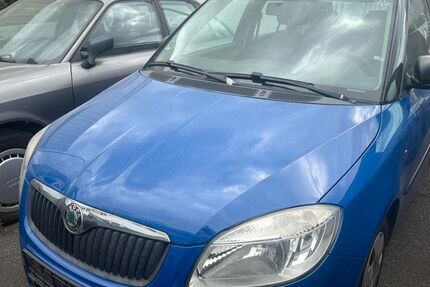 Skoda Fabia 207.000 km 1.490 &euro; Diez 65582