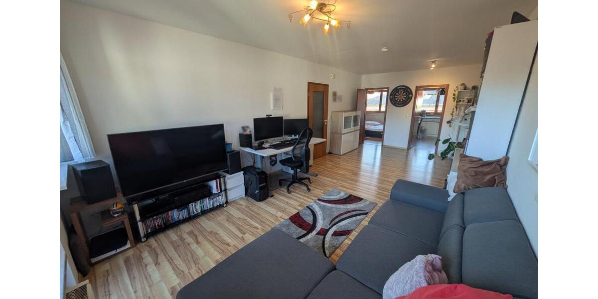 Helle 2 Zimmer Wohnung, zentral und ruhig in Krailling 2 zimmer