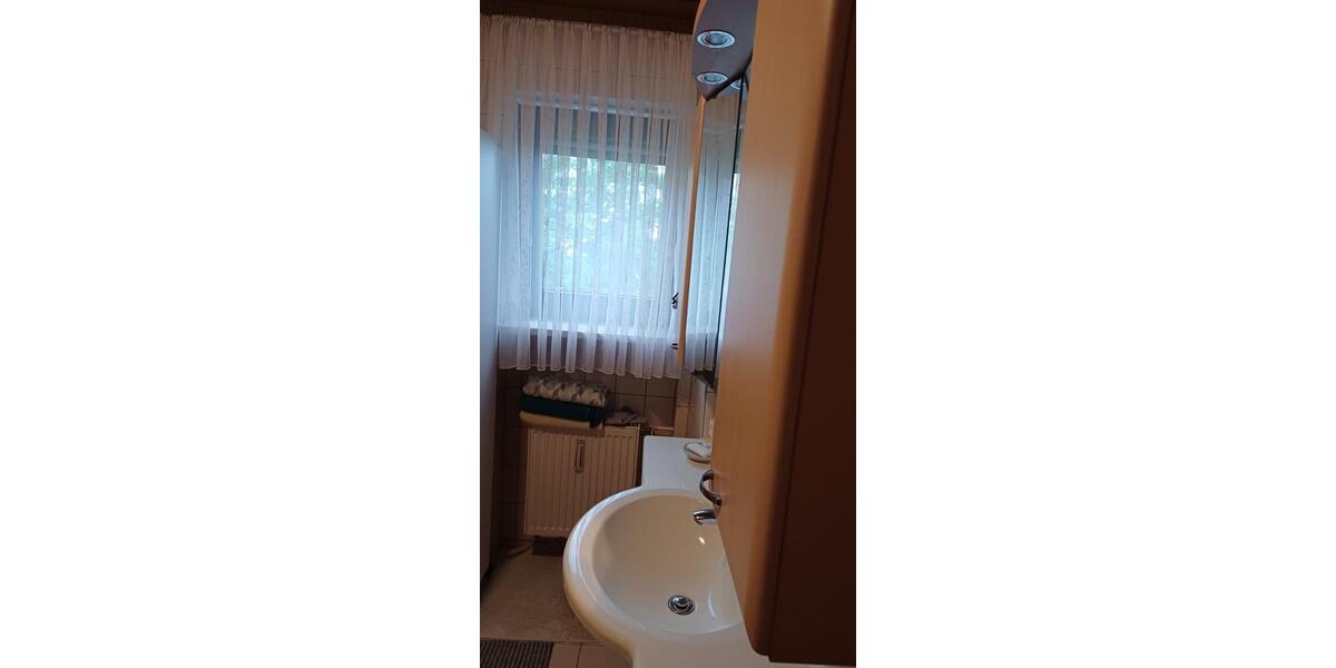 Etagenwohnung Neutraubling - 3.5 Zimmer, 92 m&sup2;, 365.000&euro; | Angebot:27021018