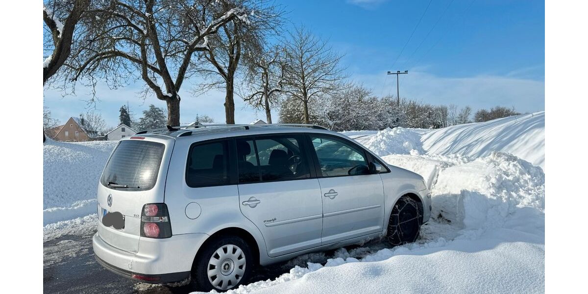 VW Touran 206.000 km 5.500 &euro; Neustadt an der Aisch 91413
