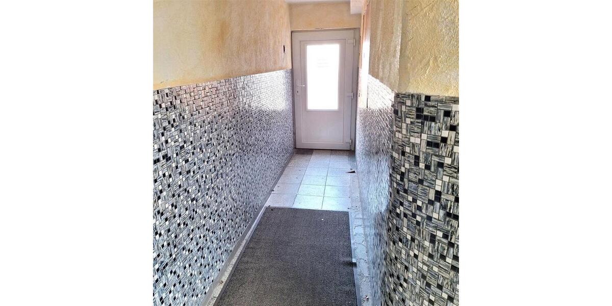 Mehrfamilienhaus, Wohnhaus Ansbach - 6 Zimmer, 145 m&sup2;, 1.950&euro; | Angebot:26057616