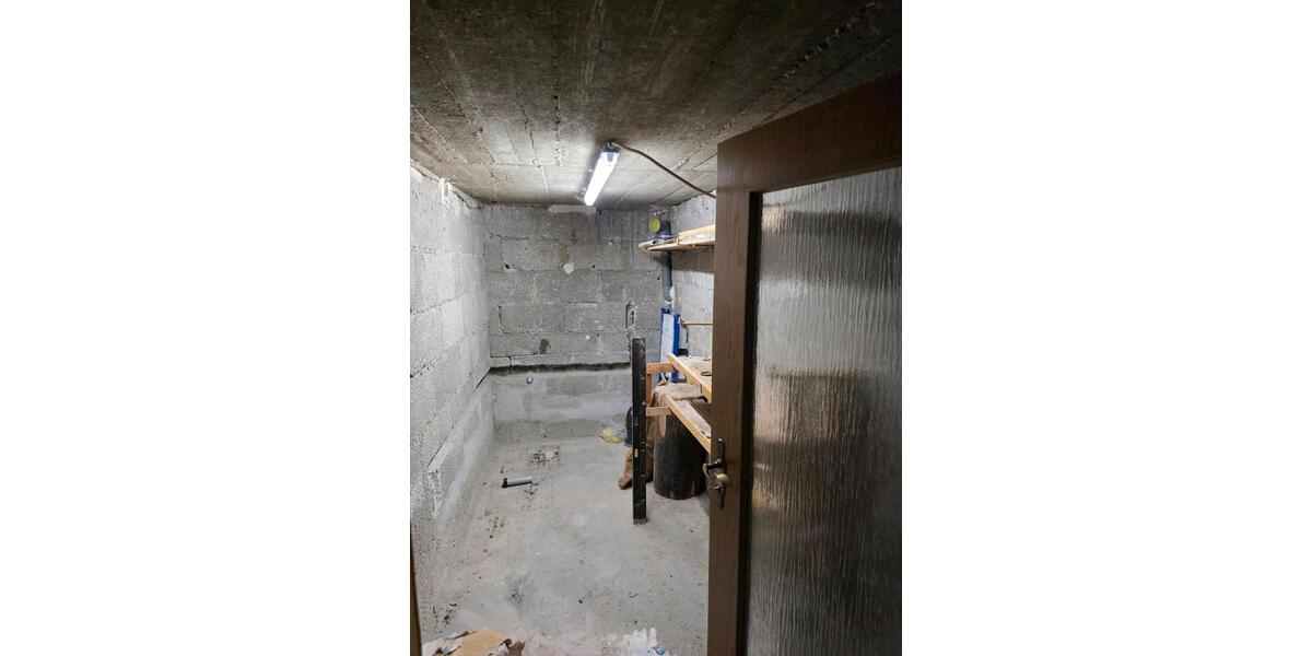 Einfamilienhaus Ettringen - 5 Zimmer, 100 m&sup2;, 1.000&euro; | Angebot:24511372