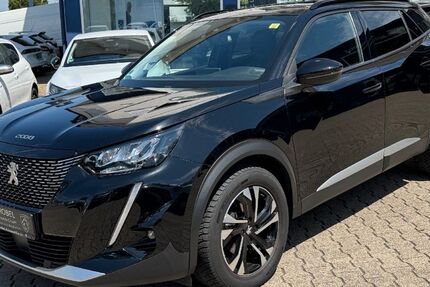 Peugeot 2008 25.618 km 19.290 &euro; Nürtingen 72622