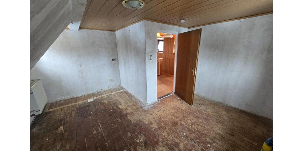 Einfamilienhaus Schwarzenbach an der Saale Fletschenreuth - 5 Zimmer, 107 m&sup2;, 1.045&euro; | Angebot:25107787
