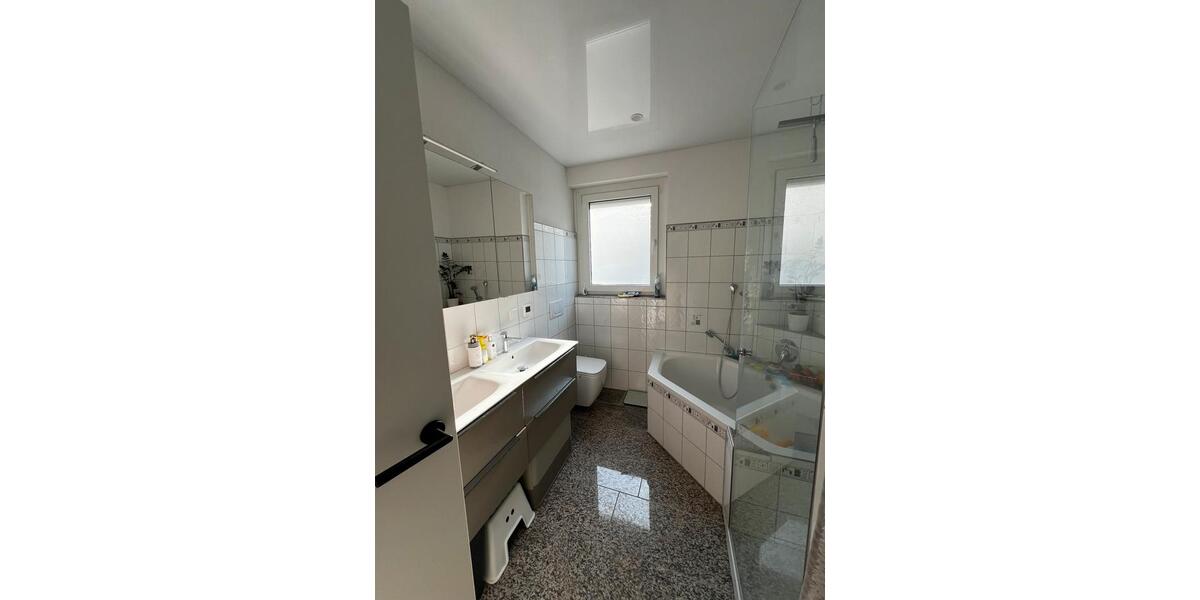 Erdgeschoßwohnung Bad Mergentheim - 3 Zimmer, 80 m&sup2;, 254.000&euro; | Angebot:26851525