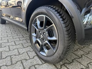 Suzuki Ignis Comfort Automatik+Allwetterreifen+Kamera 3.415 km 18.990 &euro; Meerbusch 40667